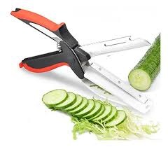 Tijera cortadora de verduras con tabla integrada